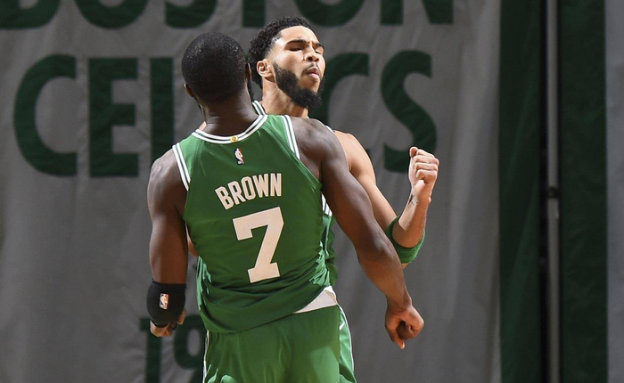 出了强大的 出了强大的